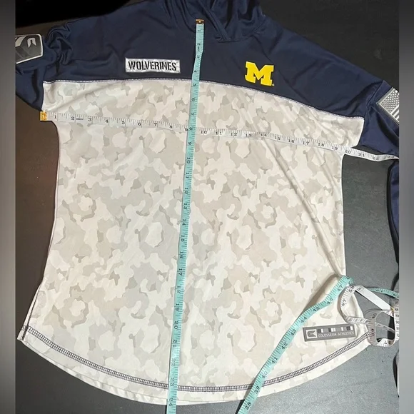 Michigan Wolverines Military Appreciation Arctic Camo Hoodie Long Sleeve Shirt - Picture 10 of 10